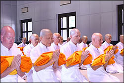 buddhist_ordination_banpaja